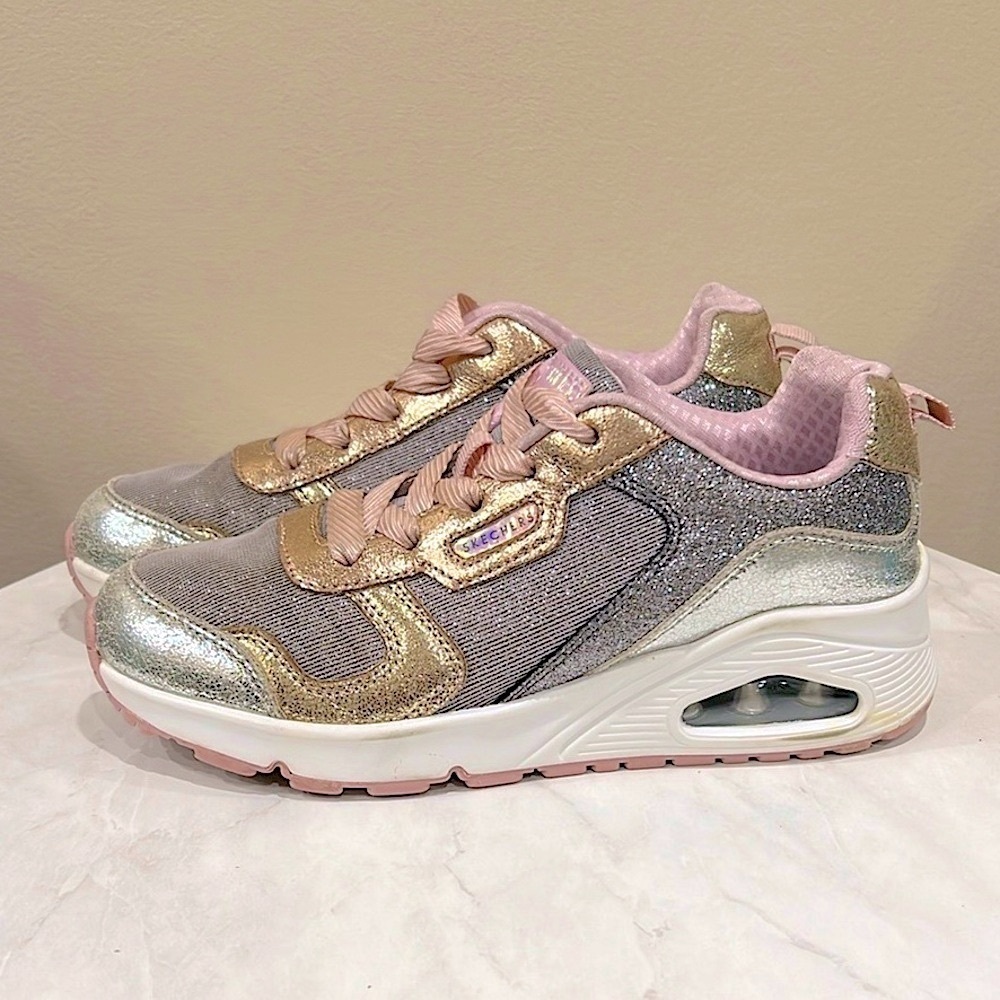 🔥Skechers Gold and Silver Sneakers with Pink Accents🔥